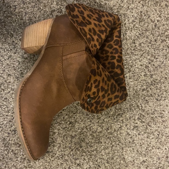 Sbicca Booties - Picture 2 of 5